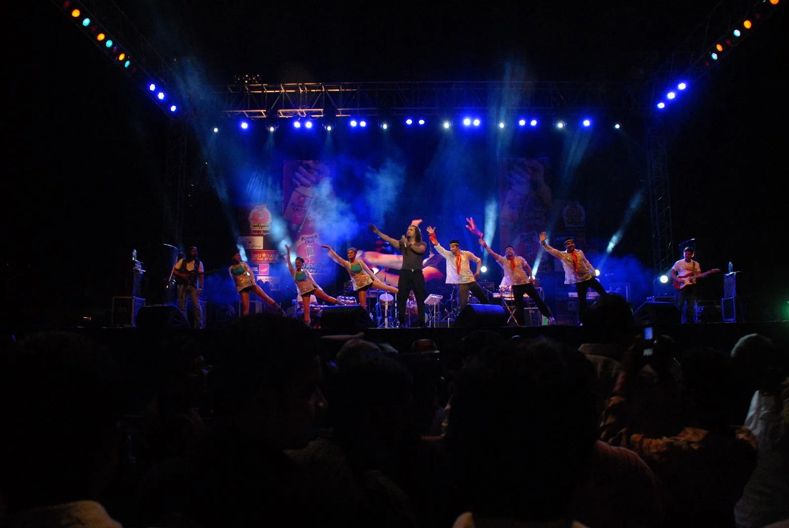 Sonu Nigam Arena Stage Show